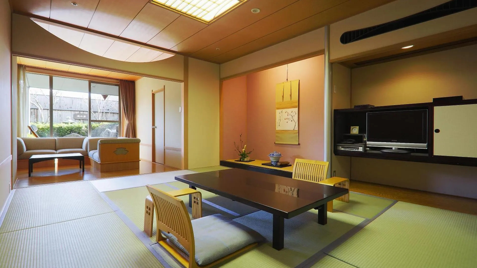 Dogo Kan Matsuyama  Ryokan Matsuyama (Ehime)