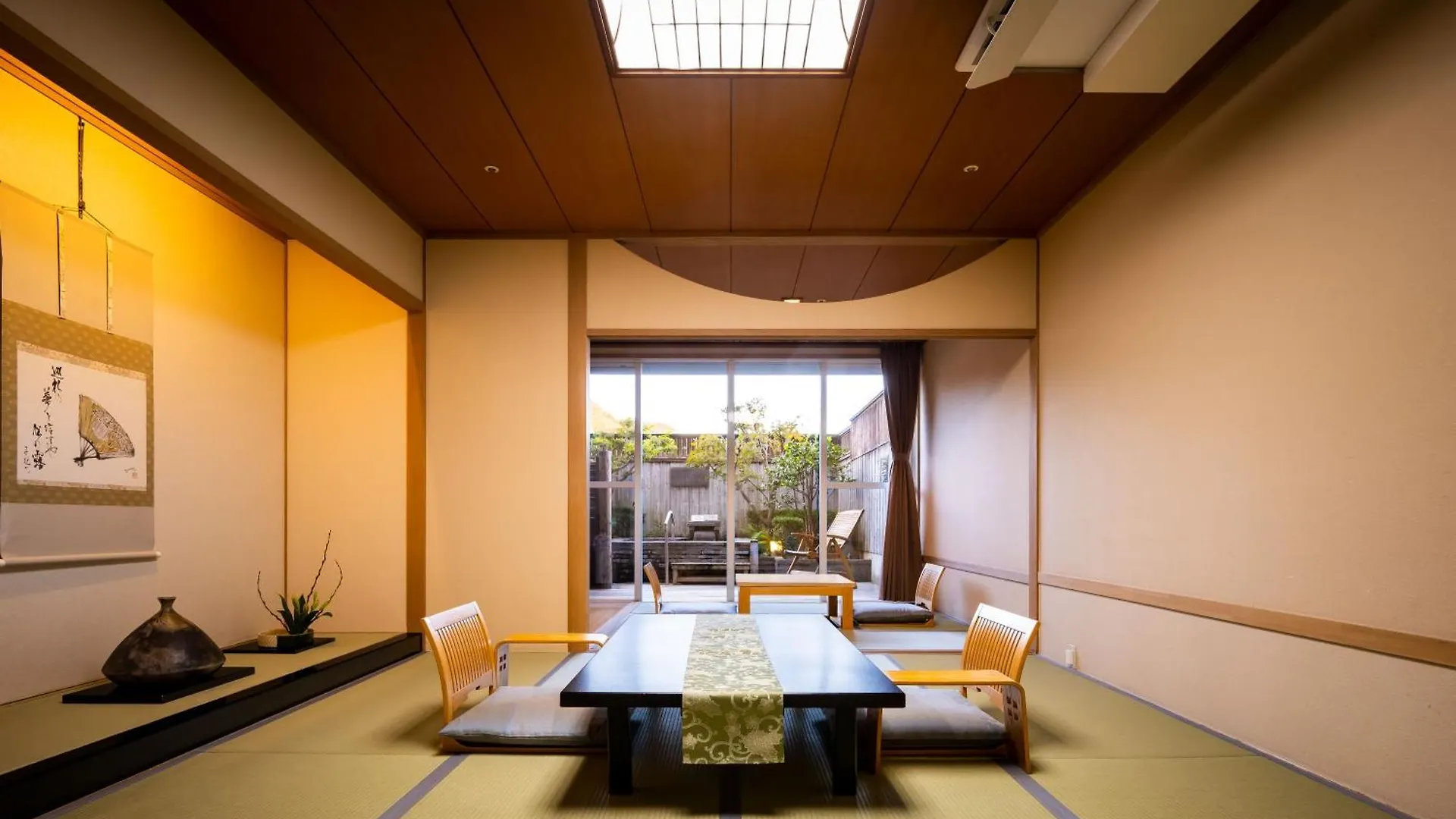 Dogo Kan Matsuyama  Japan